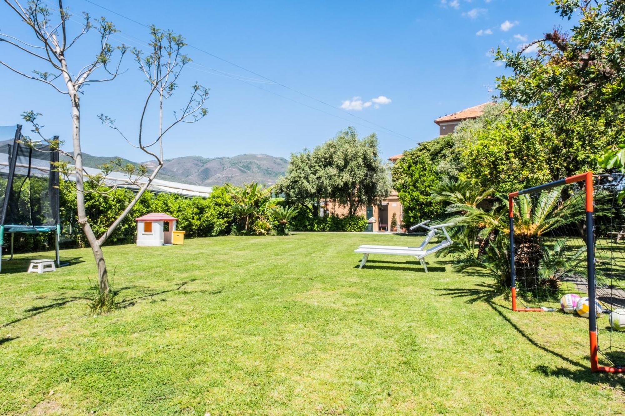 Agriturismo Giorgi Appartamenti In Riviera Ligure Albenga Kültér fotó