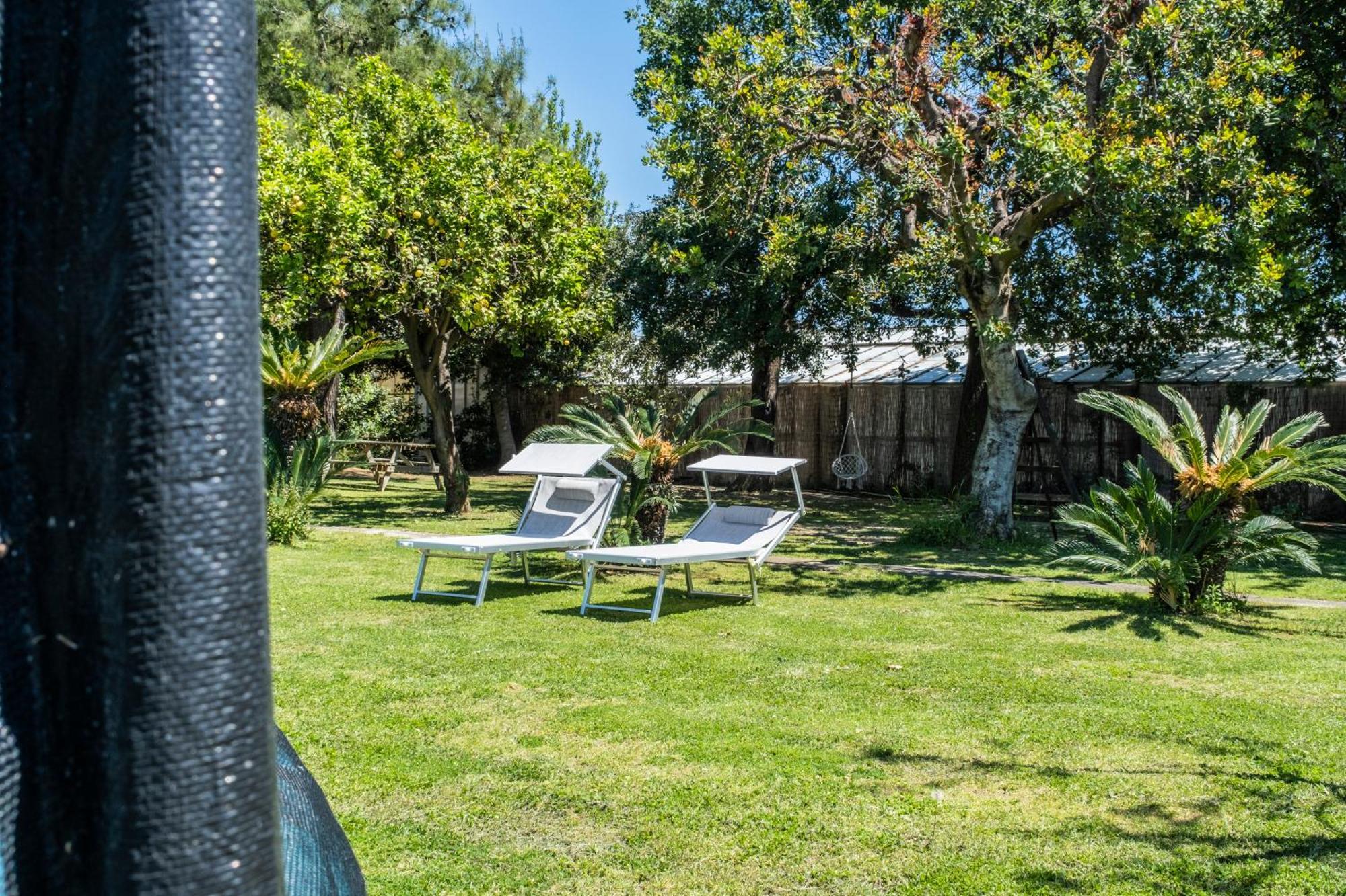 Agriturismo Giorgi Appartamenti In Riviera Ligure Albenga Kültér fotó