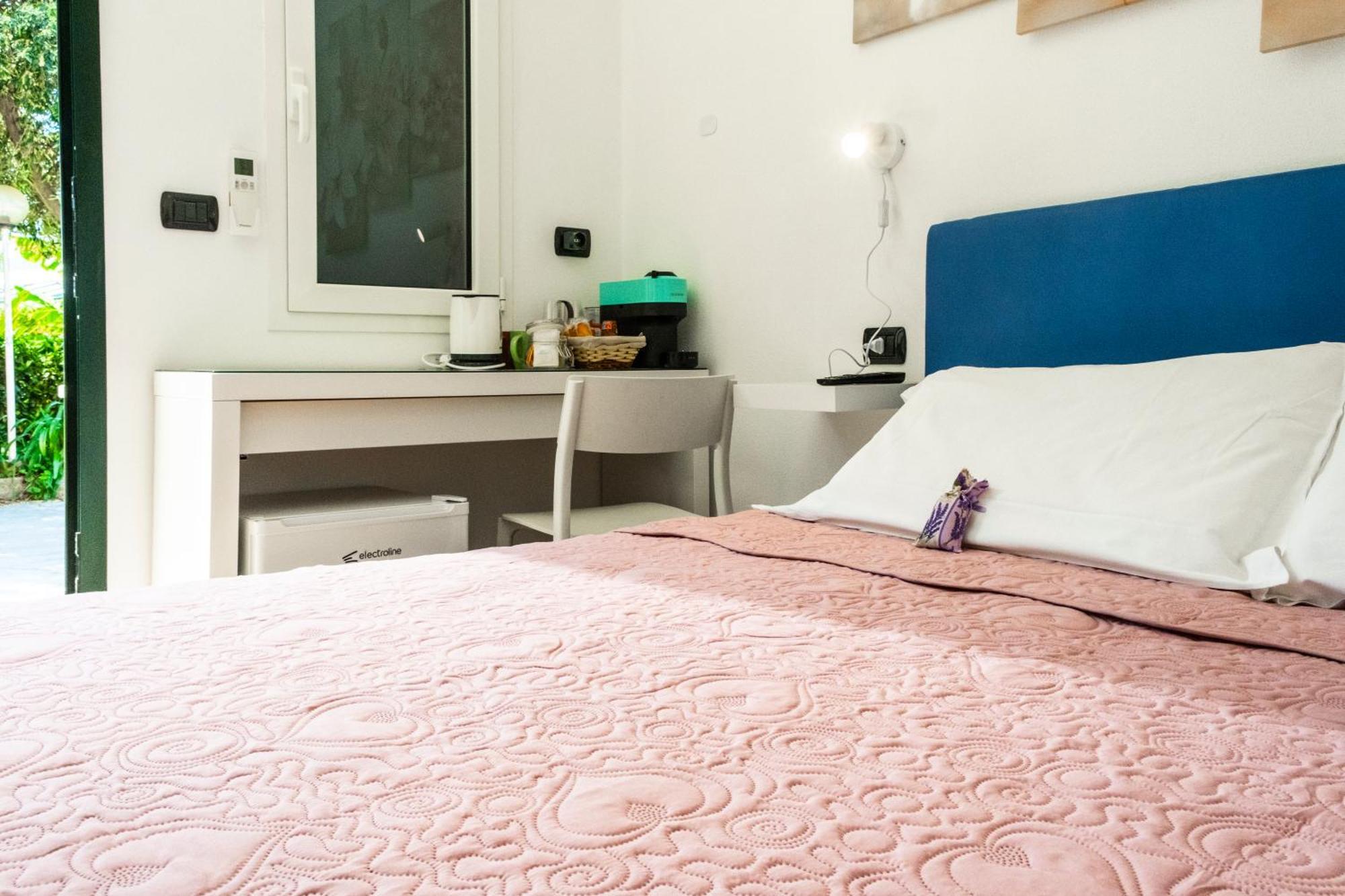 Agriturismo Giorgi Appartamenti In Riviera Ligure Albenga Kültér fotó
